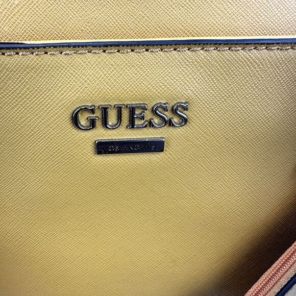 Guess Homestead Tote Bag Yellow Faux Leather Large w/ Detachable Wallet Holder - Picture 14 of 16